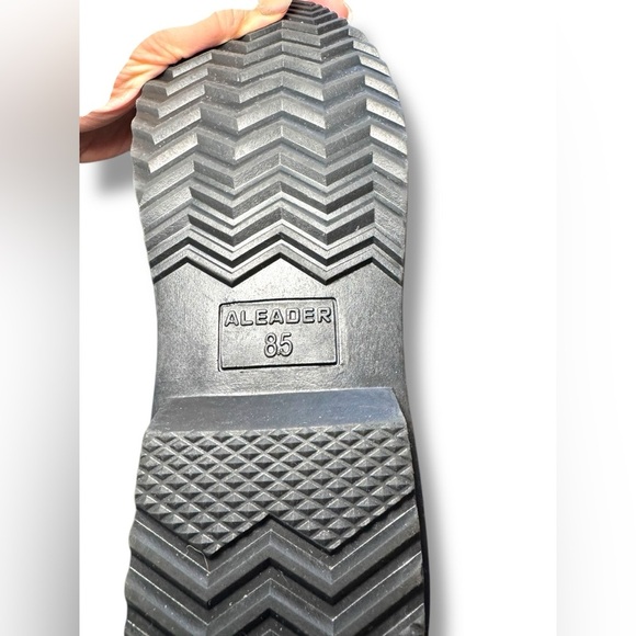 ALEADER Womens Cold Weather Winter Boots, Waterproof, Dark Gray Women’s Size 8.5 - Picture 6 of 9